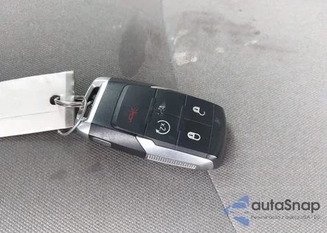 2019 Ram 2500 Big Horn 4X4 6'4 Box from USA, damaged, VIN 3C6UR5DL0KG534453